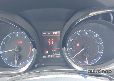 2015 Toyota Corolla S Plus z USA, uszkodzony, nr VIN 2T1BURHE6FC411791